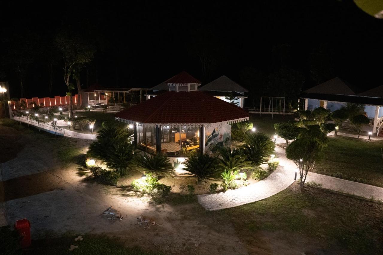 Kadambini Jungle Resort Lataguri Exterior foto