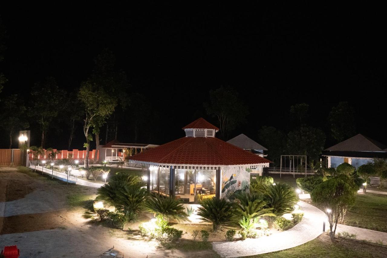Kadambini Jungle Resort Lataguri Exterior foto