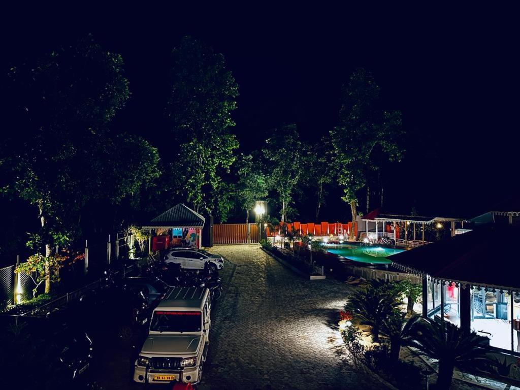 Kadambini Jungle Resort Lataguri Exterior foto